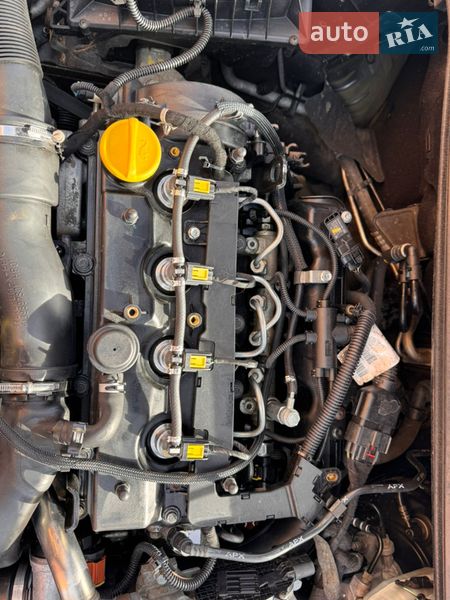 Универсал Opel Astra 2013 в Луцке