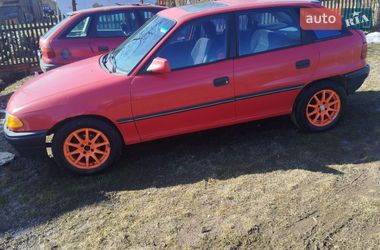 Хэтчбек Opel Astra 1992 в Коломые