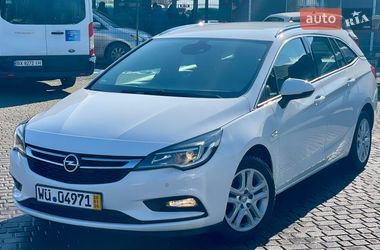Универсал Opel Astra 2018 в Староконстантинове