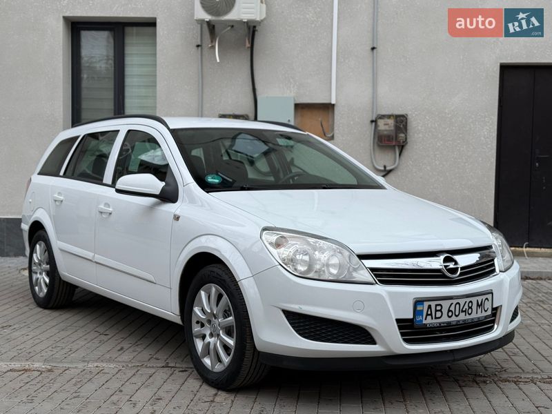 Универсал Opel Astra 2007 в Могилев-Подольске