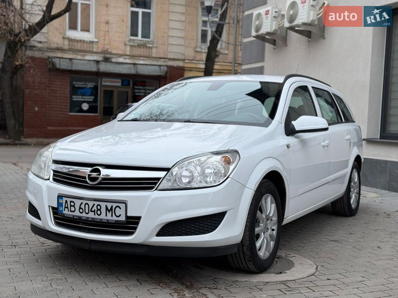 Универсал Opel Astra 2007 в Могилев-Подольске