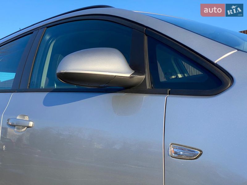 Универсал Opel Astra 2013 в Тернополе