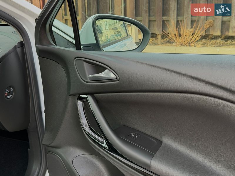 Універсал Opel Astra 2020 в Стрию