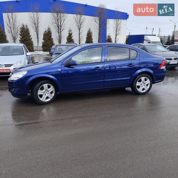 Седан Opel Astra 2009 в Белой Церкви