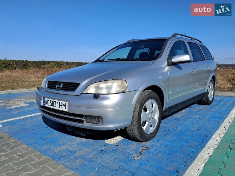 Универсал Opel Astra 2004 в Луцке