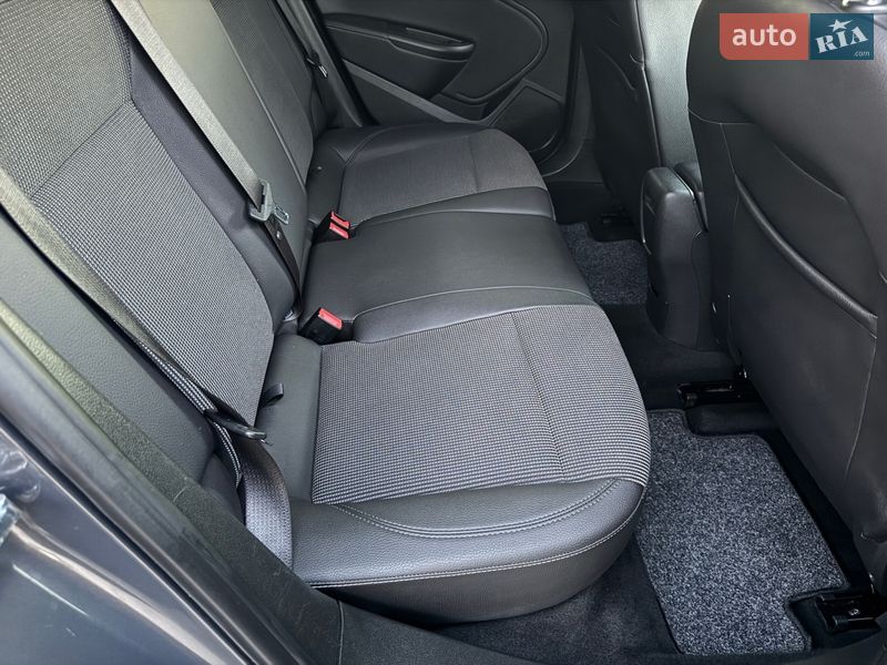 Универсал Opel Astra 2013 в Стрые