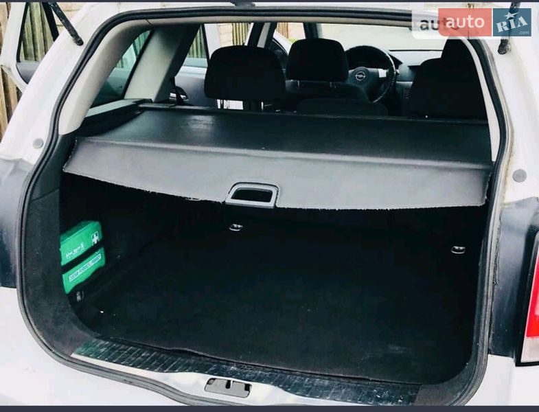 Универсал Opel Astra 2006 в Богородчанах