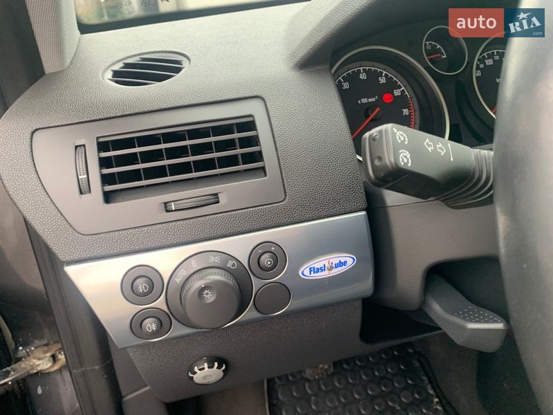 Универсал Opel Astra 2009 в Запорожье