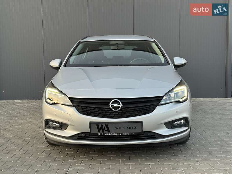 Універсал Opel Astra 2017 в Луцьку
