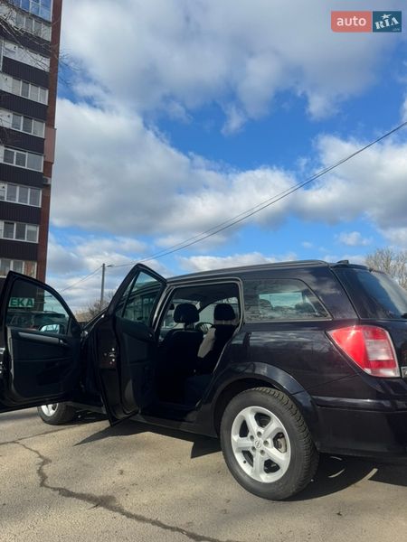 Универсал Opel Astra 2007 в Полтаве