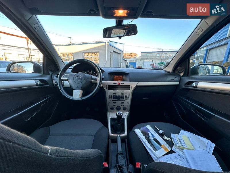 Универсал Opel Astra 2008 в Виннице