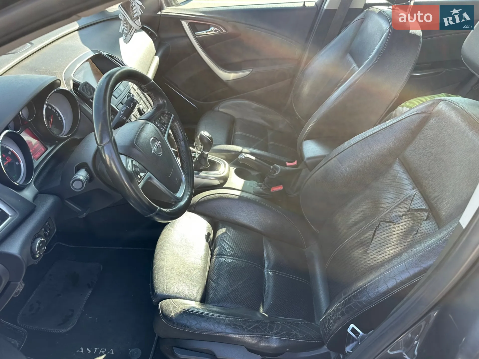 2011 Opel Astra - мініатюра 11