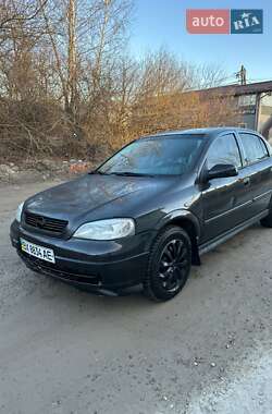 Седан Opel Astra 2006 в Львове
