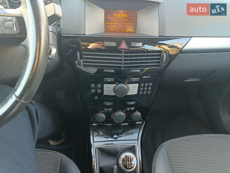 Универсал Opel Astra 2009 в Киеве