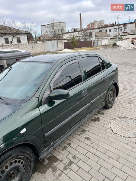 Хэтчбек Opel Astra 2004 в Кременчуге