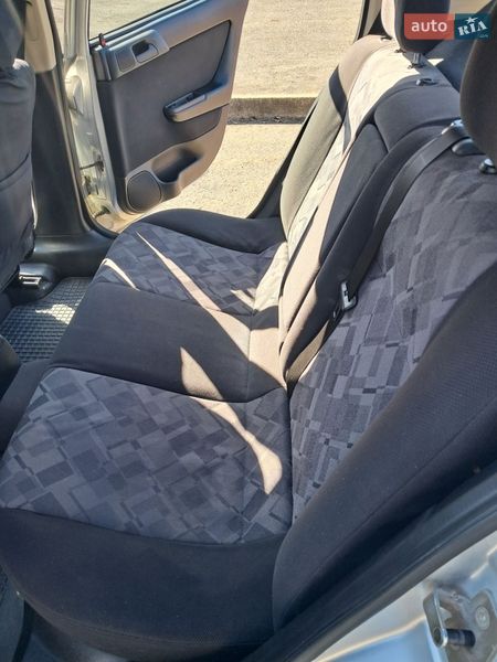 Хетчбек Opel Astra 1998 в Долині