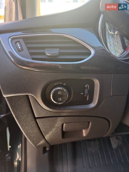 Универсал Opel Astra 2016 в Львове