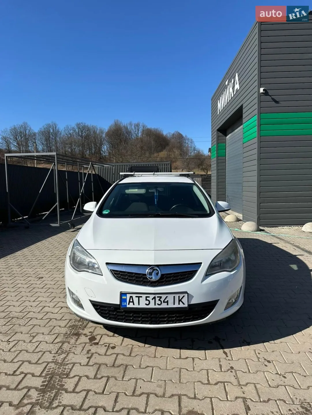 2011 Opel Astra - фото 1