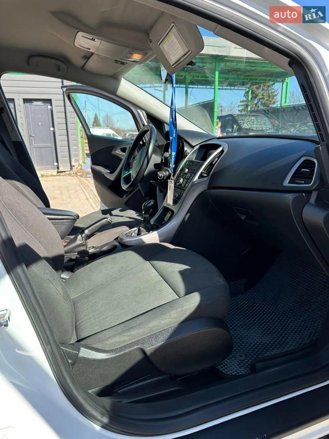 2011 Opel Astra - мініатюра 20