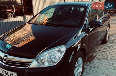 Универсал Opel Astra 2007 в Верховине
