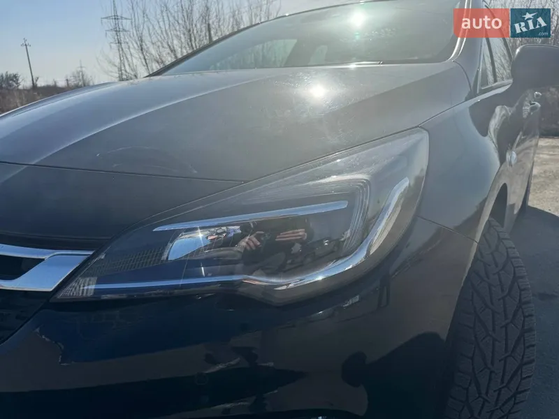 Opel Astra 2016