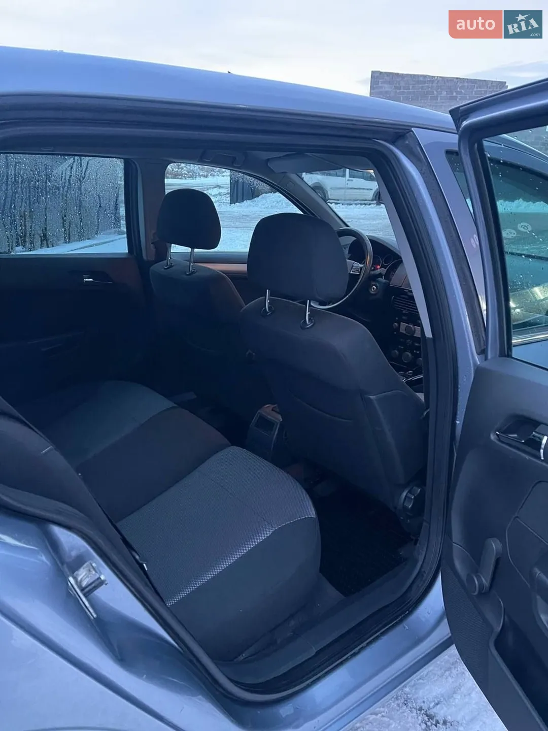 2010 Opel Astra - мініатюра 14