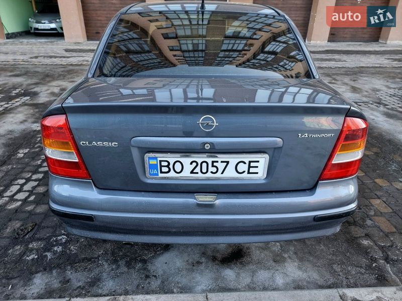 Седан Opel Astra 2008 в Виннице