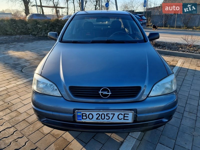 Седан Opel Astra 2008 в Виннице