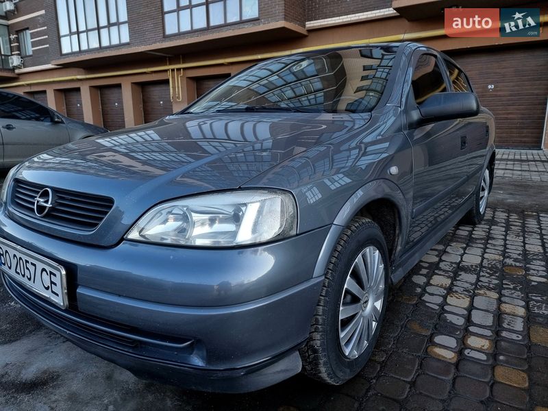 Седан Opel Astra 2008 в Виннице