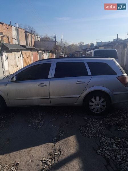 Универсал Opel Astra 2005 в Хмельницком
