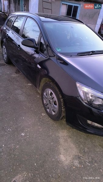 Хэтчбек Opel Astra 2013 в Ровно