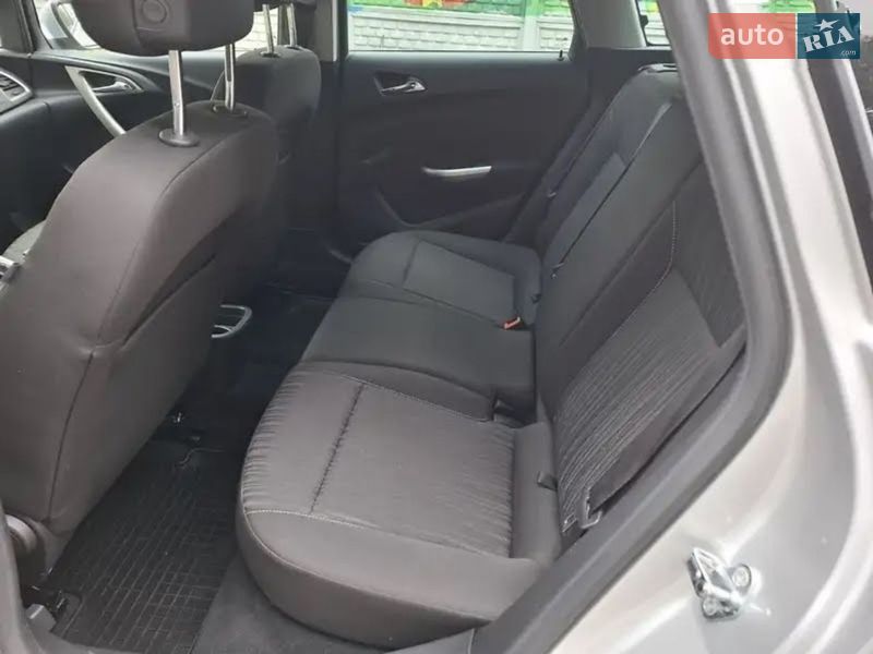 Універсал Opel Astra 2011 в Києві фото 22 Універсал Opel Astra 2011 в Києві