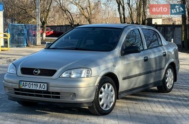 Седан Opel Astra 2006 в Запорожье