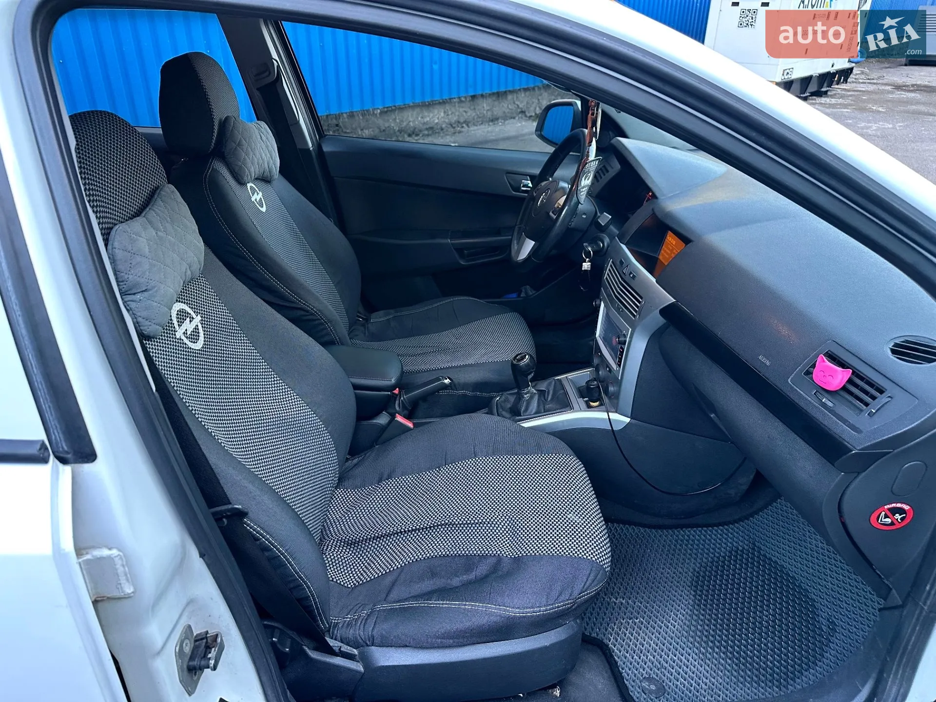 2011 Opel Astra - мініатюра 29