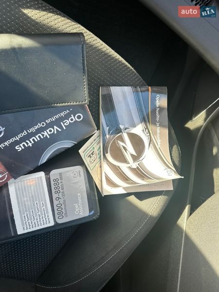 Универсал Opel Astra 2011 в Хмельницком