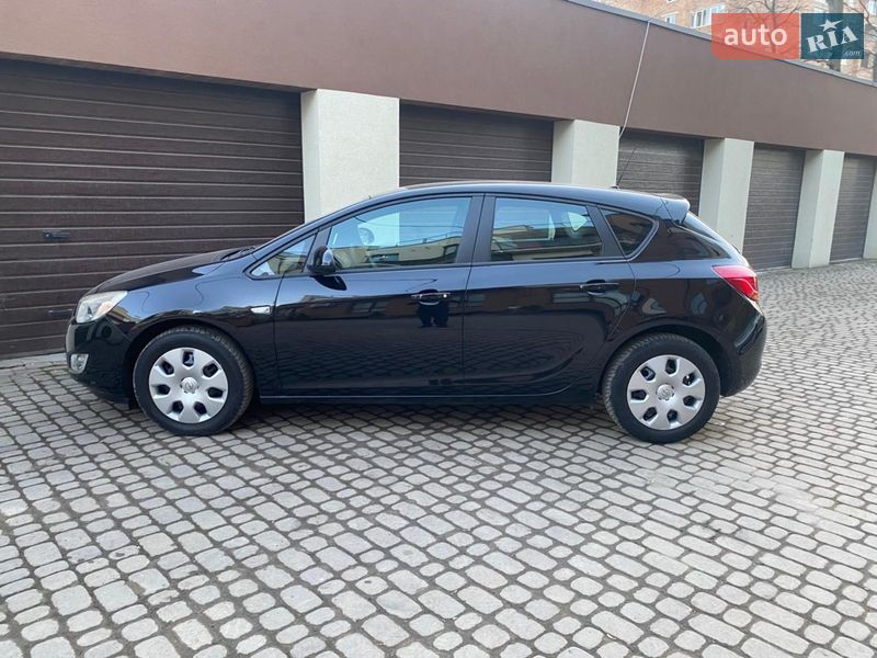 Хэтчбек Opel Astra 2010 в Коломые