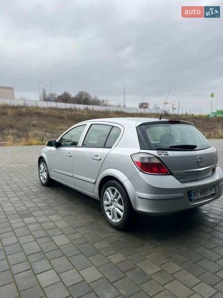 Хэтчбек Opel Astra 2005 в Хмельницком