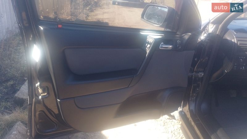 Седан Opel Astra 2008 в Казанке