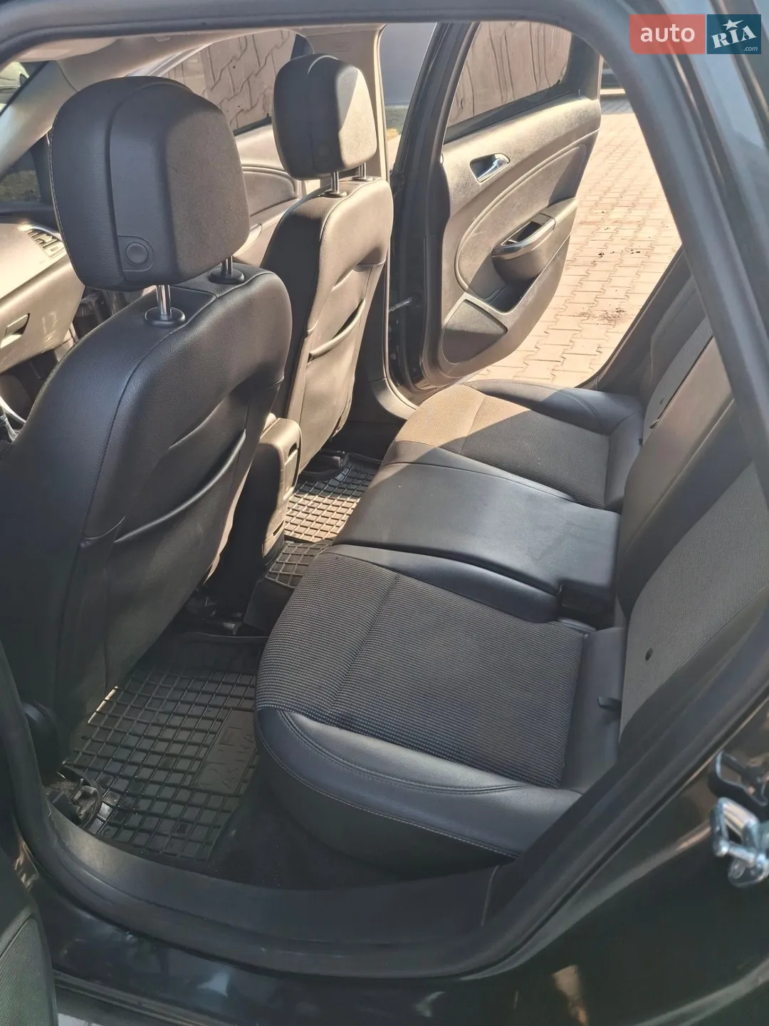 2011 Opel Astra - мініатюра 8