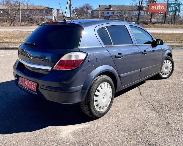 Хэтчбек Opel Astra 2007 в Белой Церкви