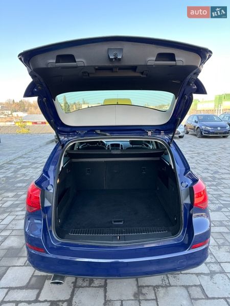 Универсал Opel Astra 2011 в Ровно