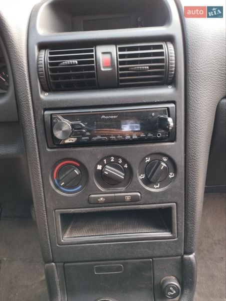 Хэтчбек Opel Astra 2001 в Киеве фото 10 Хэтчбек Opel Astra 2001 в Киеве