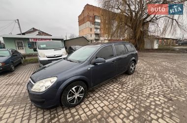 Универсал Opel Astra 2006 в Чемеровцах