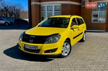Хэтчбек Opel Astra 2010 в Одессе