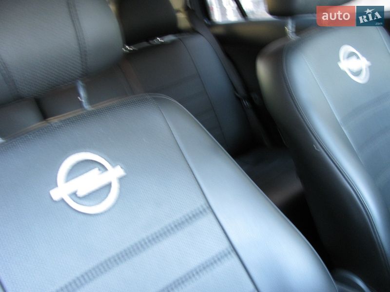 Универсал Opel Astra 2009 в Вишневце