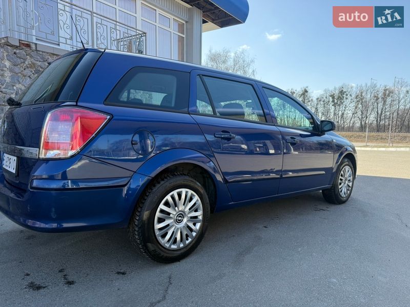 Універсал Opel Astra 2007 в Лубнах