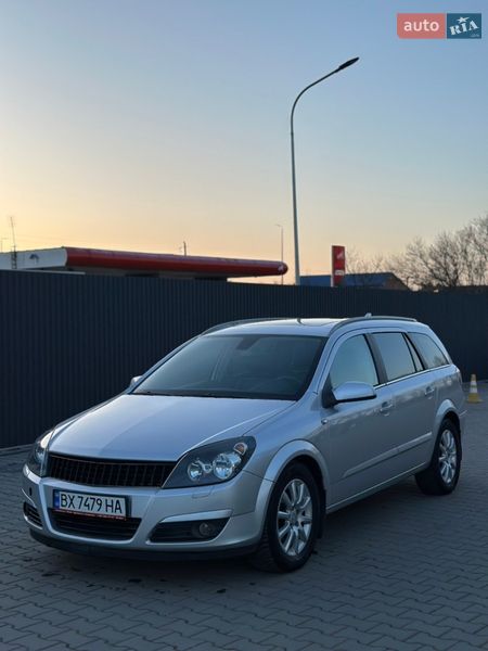 Универсал Opel Astra 2005 в Хмельницком