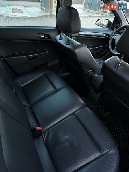 Универсал Opel Astra 2005 в Хмельницком