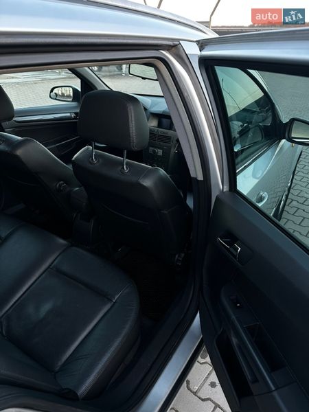 Универсал Opel Astra 2005 в Хмельницком