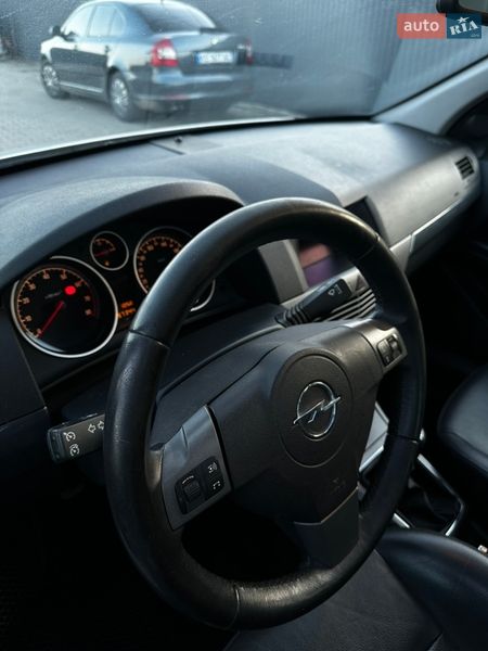 Универсал Opel Astra 2005 в Хмельницком